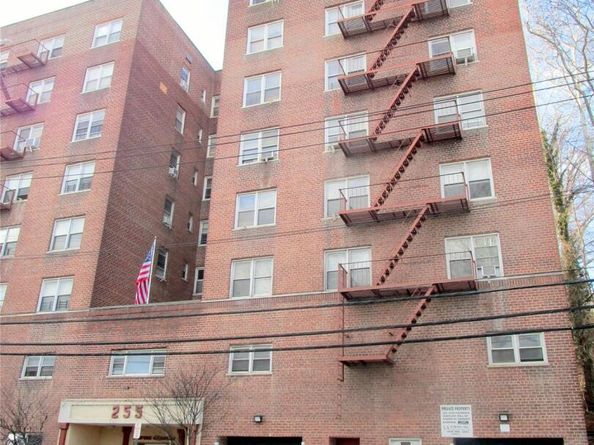 255 Bronx River Road 3K, Yonkers NY 10704