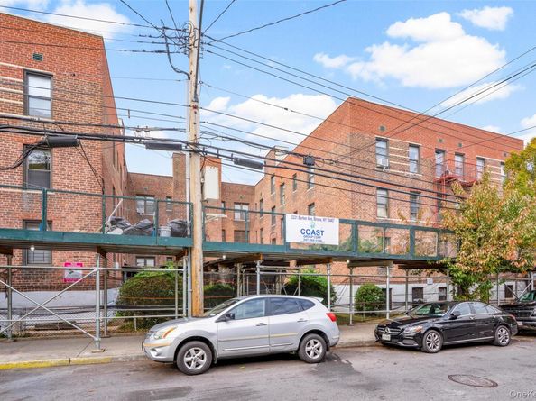 3231 Barker Avenue 1D, Bronx NY 10467