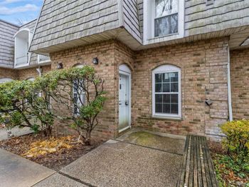 655 Middle Country Road