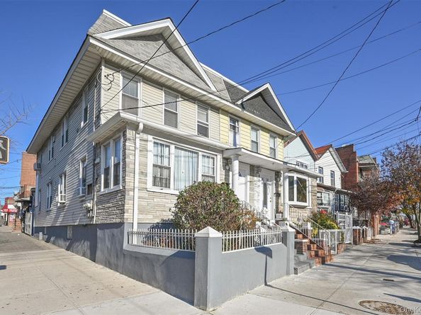 9601 42nd Avenue, Corona NY 11368