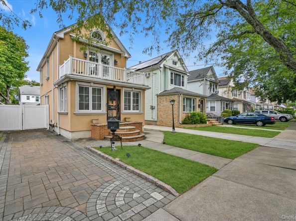 224-11 Edmore Avenue, Queens Village NY 11428