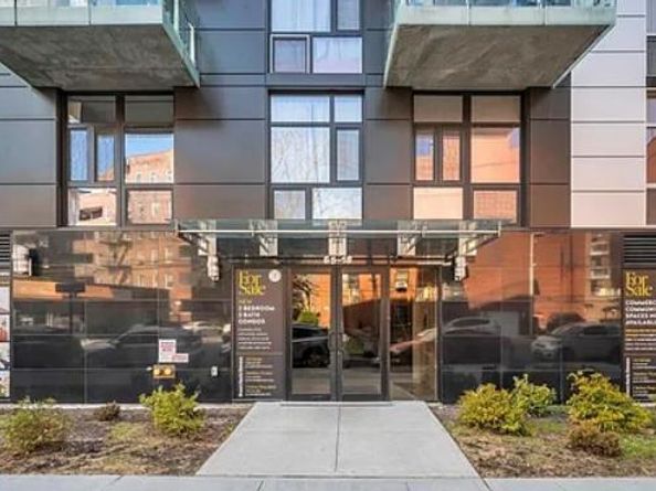 6518 Austin Street 2B, Rego Park NY 11374