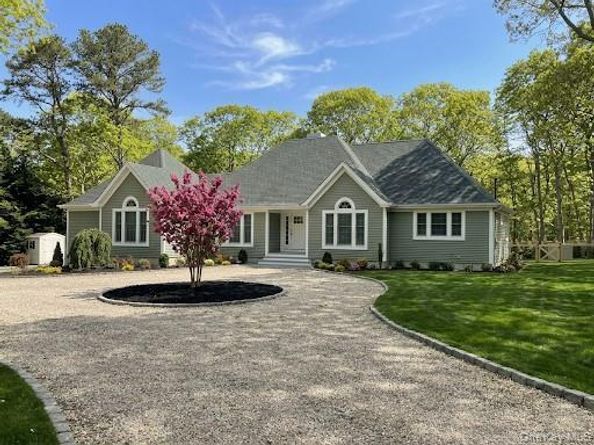 31 Windwood Court, Westhampton NY 11977