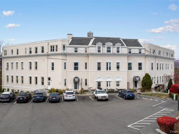 16 Waterview Estate, Peekskill NY 10566