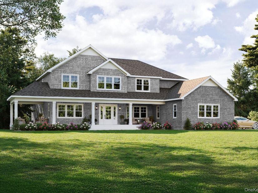 17 Sophia Court, Westhampton NY 11977