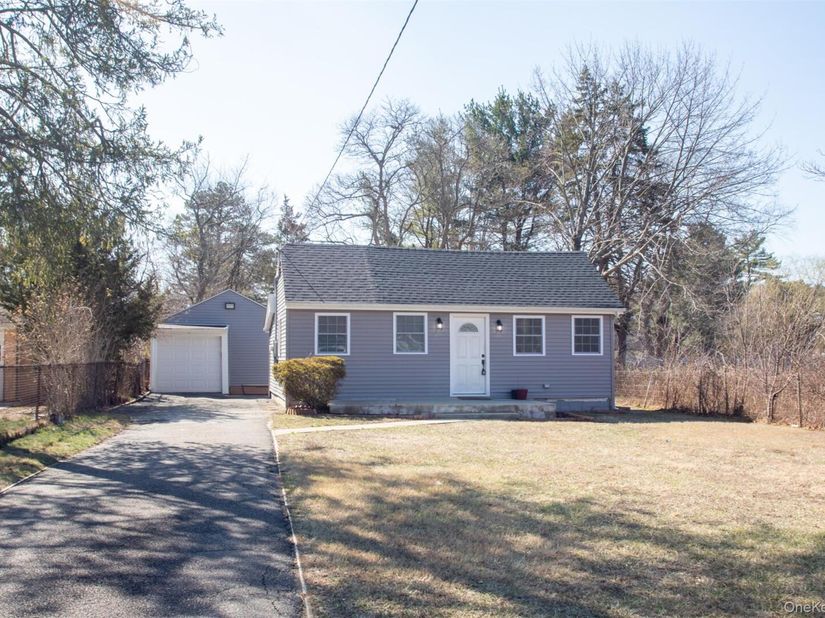 4A Ralph Avenue, Brentwood NY 11717