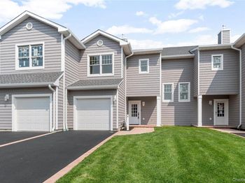 8 Ocean Watch Court