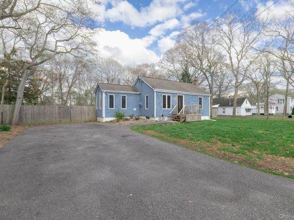305 Whittier Drive, Mastic Beach NY 11951