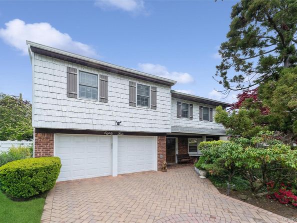 84 Nottingham Road, Manhasset Hills NY 11040