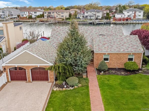 209 W Shore Drive, Massapequa NY 11758