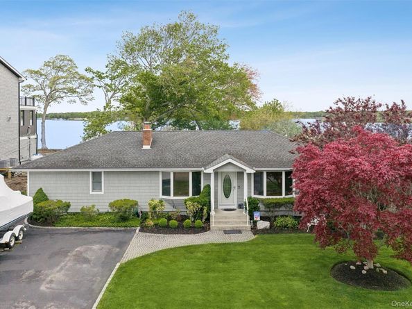 128 Crystal Beach Boulevard, Moriches NY 11955