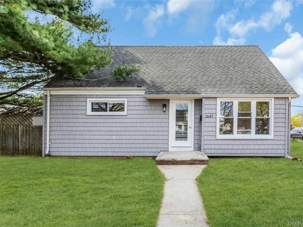 1047 Windermere Road, Franklin Square NY 11010