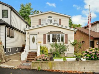 74 Aster Place