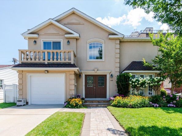 40 E Penn Street, Long Beach NY 11561