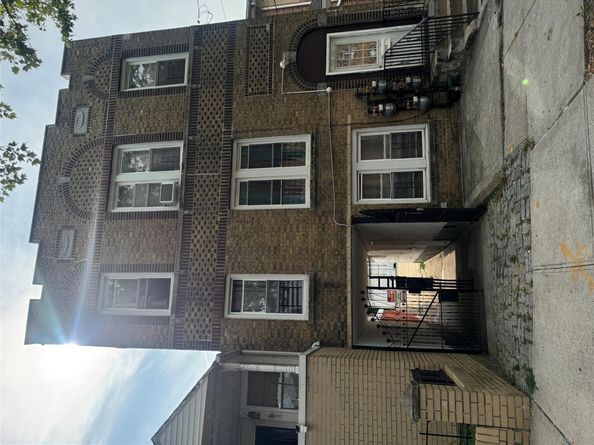 3015 Paulding Avenue, Bronx NY 10469