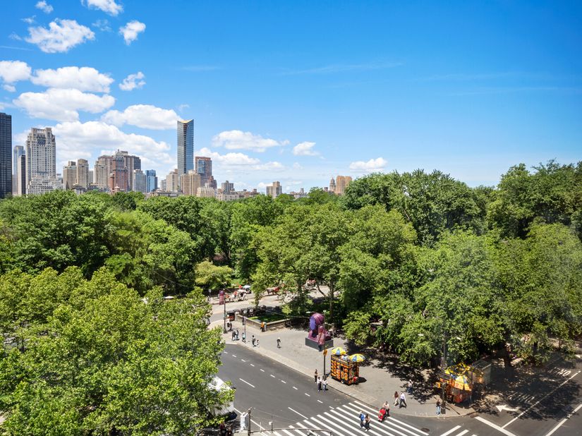 785 5th Avenue 7B, New York NY 10022