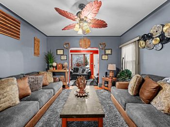 1647 East 49th Street