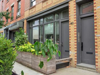 60 Summit Street