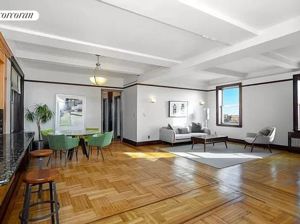 41 Eastern Parkway 12E, Brooklyn NY 11238