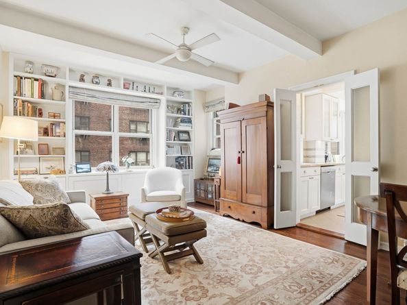 220 Madison Avenue 6R, New York NY 10016