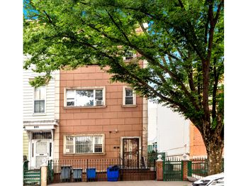 154 Sumpter Street