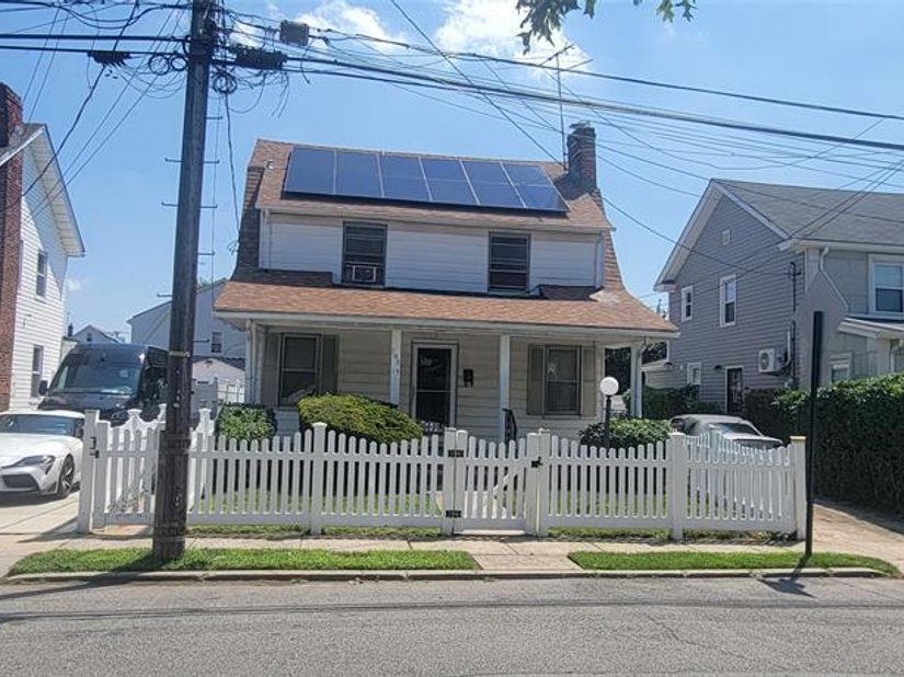 105-15 220th Street, Queens NY 11429