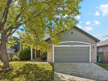 4862 W 112th Place