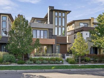 27 S Oneida Court