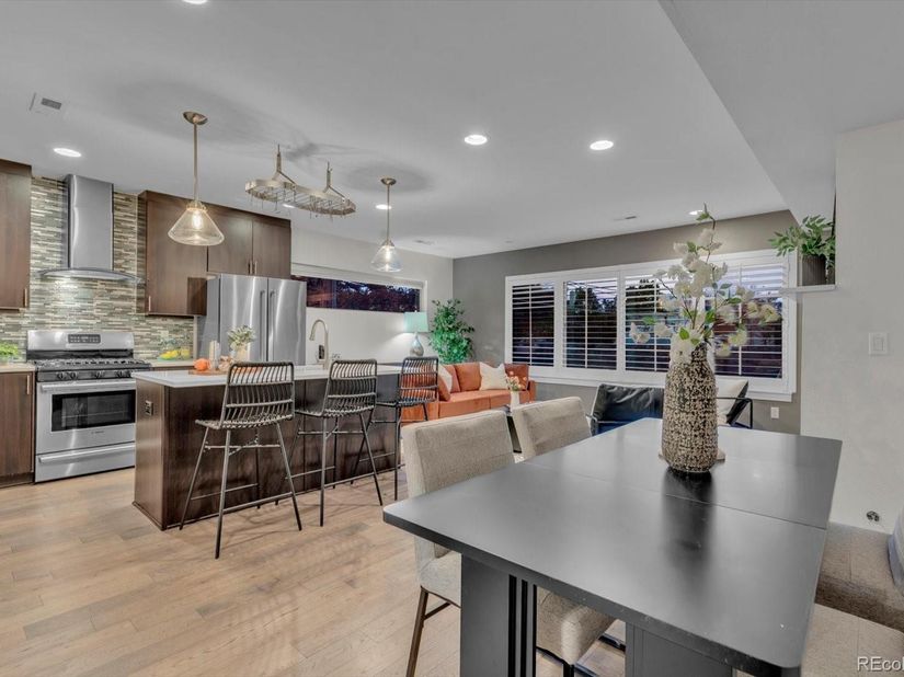 34 S Lincoln Street, Denver CO 80209