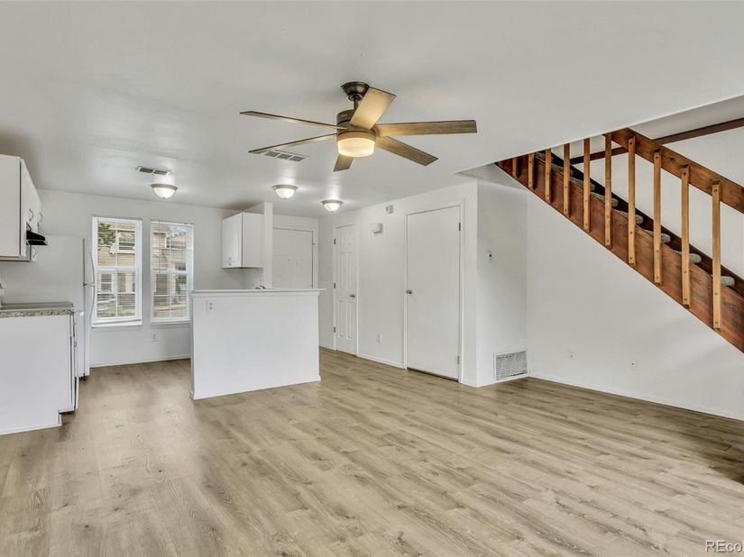 1514 S Ouray Circle B, Aurora CO 80017