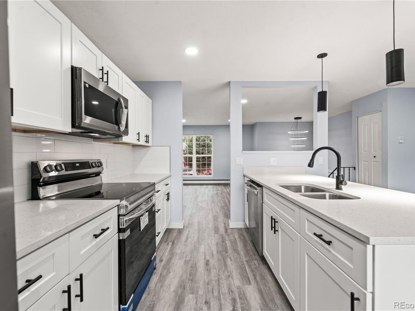 2244 Grant Street, Longmont CO 80501