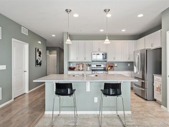 11002 Unity Lane