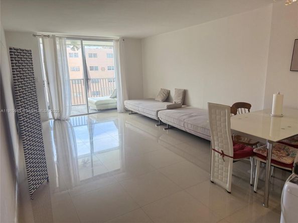 319 NE 14th Ave 603, Hallandale Beach FL 33009