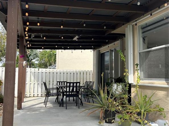 2436 SW 162nd Ter, Miramar FL 33027