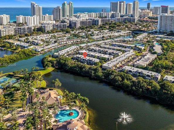 2412 NE 11th St 160, Hallandale Beach FL 33009