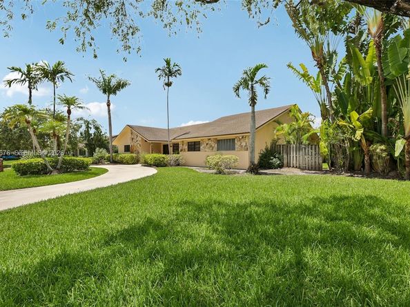10501 SW 140th St, Miami FL 33176