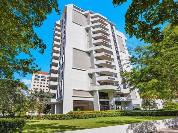 911 E Ponce De Leon Blvd 1503, Coral Gables FL 33134