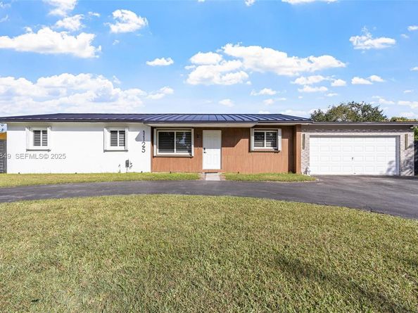 1125 NW 15th St, Homestead FL 33030