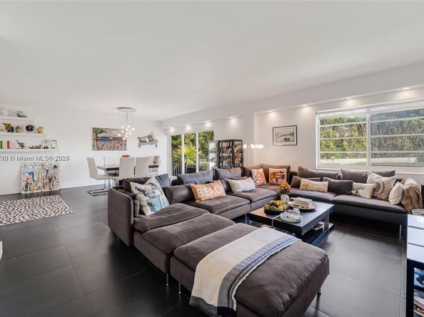 1700 NE 105th St 108, Miami Shores FL 33138