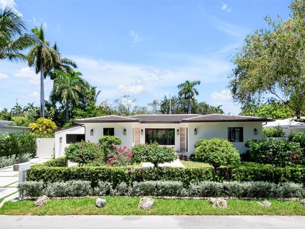 899 NE 71st St, Miami FL 33138