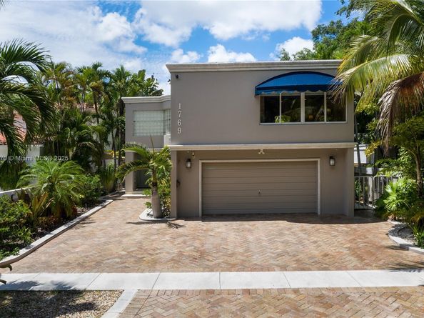 1769 Wa Kee Na Dr, Miami FL 33133