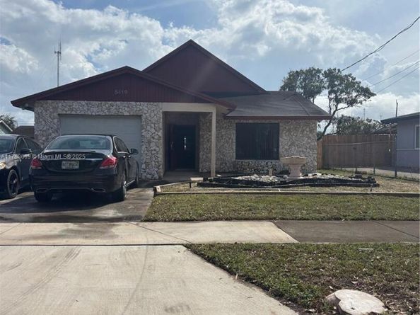 5416 Flagler St, Hollywood FL 33021