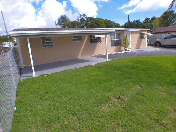 191 NE 23rd St, Pompano Beach FL 33060