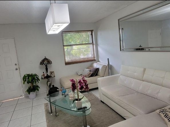 7121 SW 129th Ave 5, Miami FL 33183