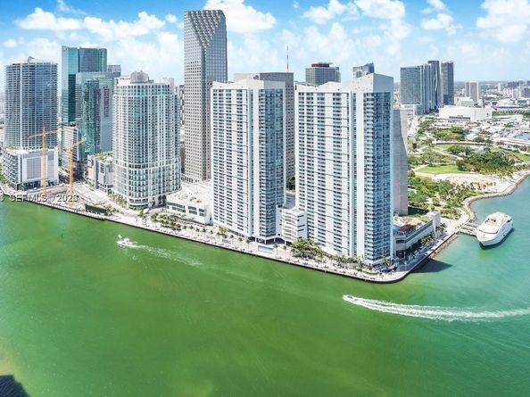335 S Biscayne Blvd 1106, Miami FL 33131