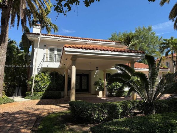 2115 Country Club Prado, Coral Gables FL 33134