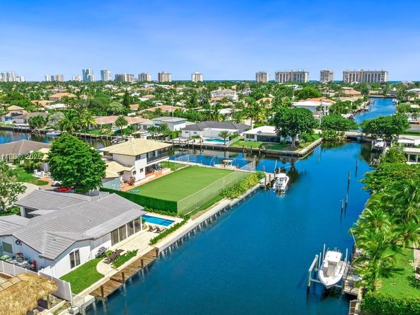 2830 NE 56th Ct, Fort Lauderdale FL 33308
