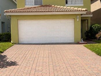 3357 COMMODORE Court
