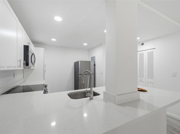 7950 W Mcnab Rd 222, Tamarac FL 33321