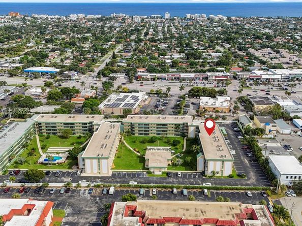 810 SE 7th St 306, Deerfield Beach FL 33441